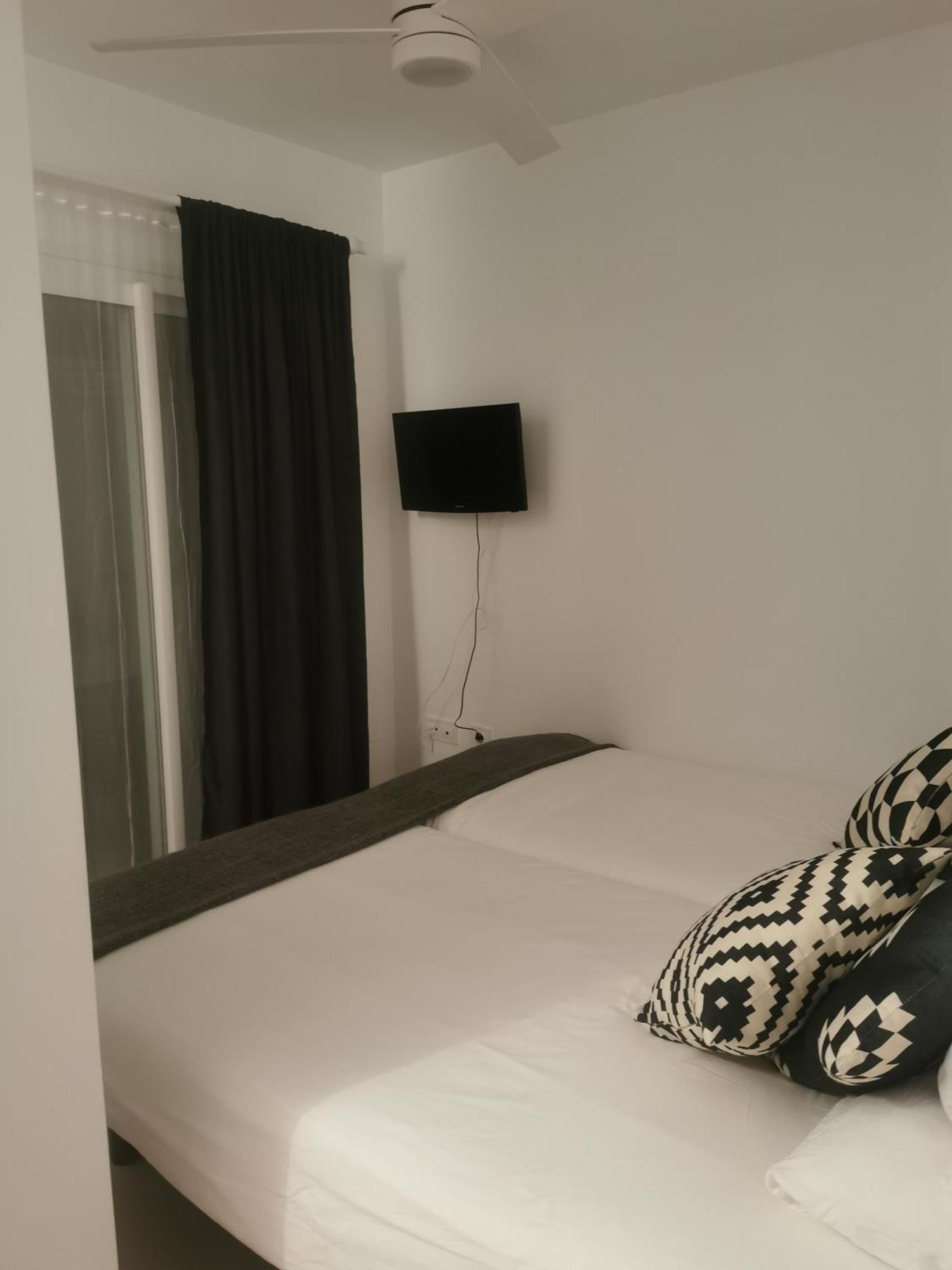 Beach Room Calasol La Cala Del Moral Buitenkant foto